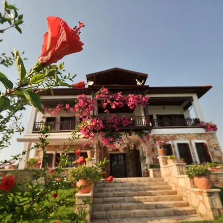 فيلة Alanya Sleeps 14 With Pool Air Con And Wifi تشاندير